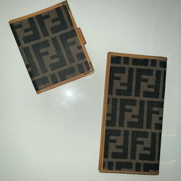 Vintage Fendi Checkbook and Credit Card Holder - Picture 2 of 7